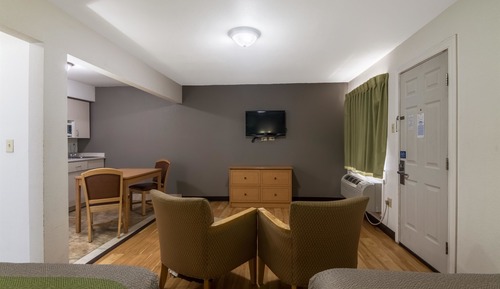 Deluxe-Zimmer, Mehrere Betten, Raucher, Kochnische