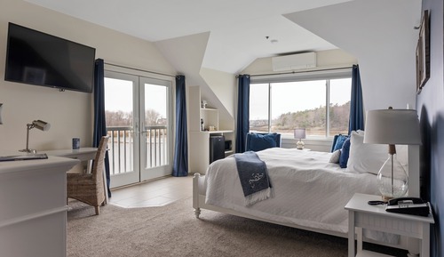 Exclusive-Zimmer (King Corner Room with Stove)