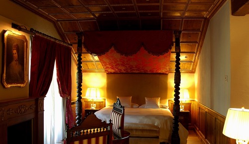 Luxury-Suite