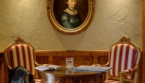 Romantisches Doppel- und Zweibettzimmer