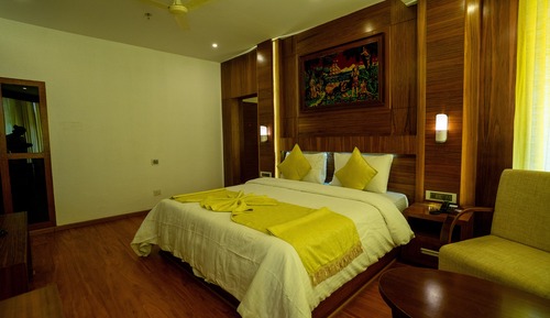 Premium-Zimmer, 1 Schlafzimmer, Hügelblick