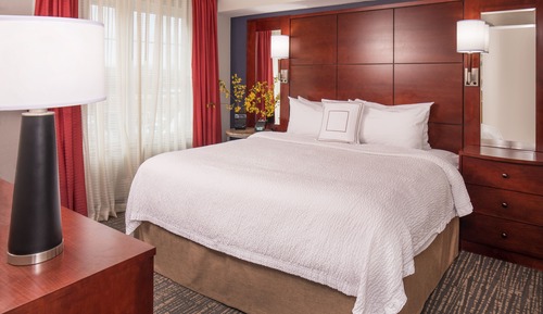 Studio, 1 King-Bett und Schlafsofa, Nichtraucher (Mobility Accessible, Roll-in Shower)