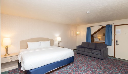 Zimmer, 1 King-Bett und Schlafsofa