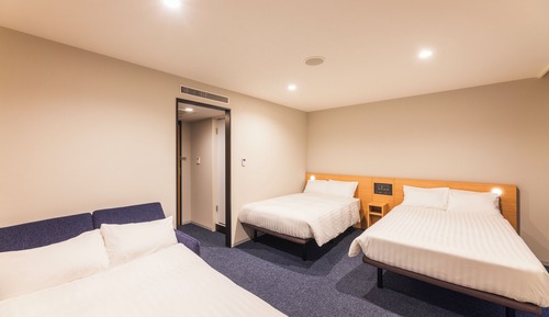 Dreibettzimmer, Nichtraucher