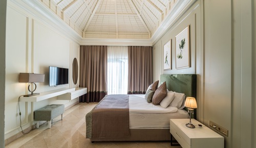 Bali Villa (Quadruple Use)