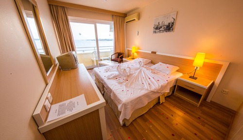 Dreibettzimmer, Meerblick