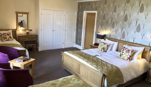 Superior-Vierbettzimmer, Mehrere Betten