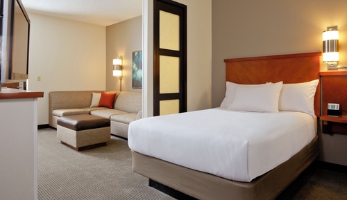 Zimmer, 1 King-Bett (High Floor)