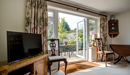 Doppelzimmer, mit Bad (Annex Sleeps 3)