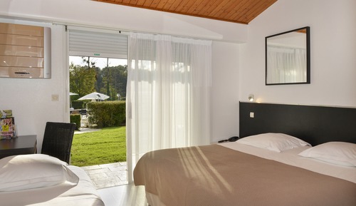 Dreibettzimmer