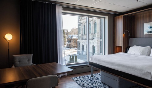 Superior-Zimmer, 1 King-Bett, Stadtblick