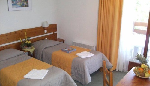 Zweibettzimmer (2 Pers)