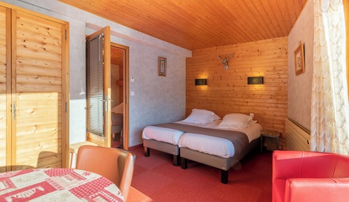 Familien-Suite, Kochnische, Bergblick