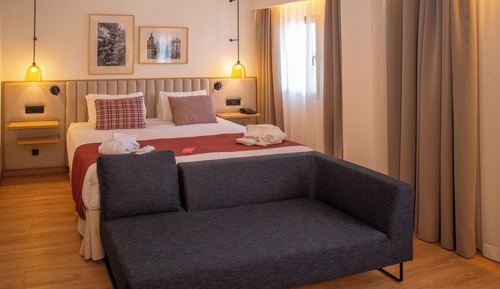 Superior-Zimmer, 1 Doppelbett, Nichtraucher