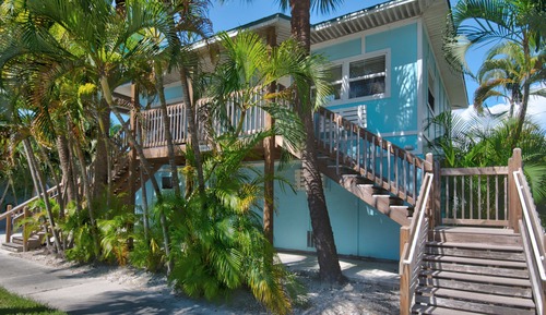 Zimmer, 1 King-Bett, Poolseite