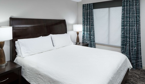 Evolution Junior Suite, 1 King-Bett