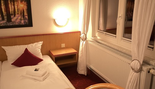Standard-Doppelzimmer, 1 King-Bett, Nichtraucher, Bergblick