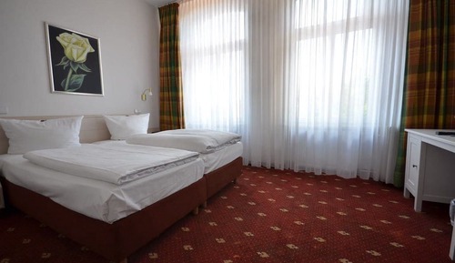 Standard-Doppelzimmer
