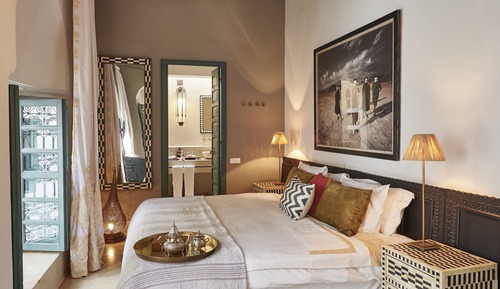 Ennafora Suite