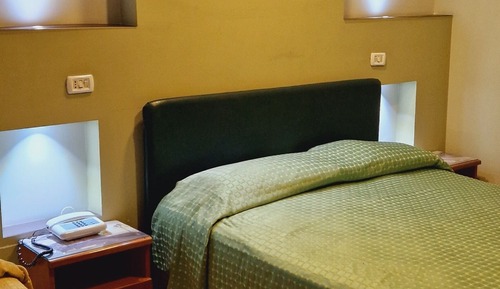 Basic-Zweibettzimmer