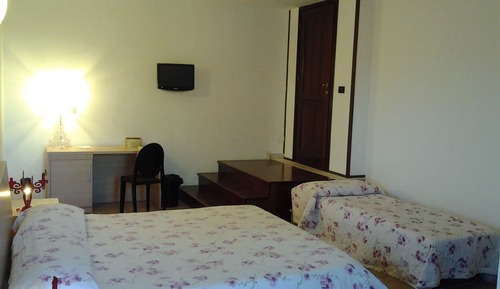 Dreibettzimmer