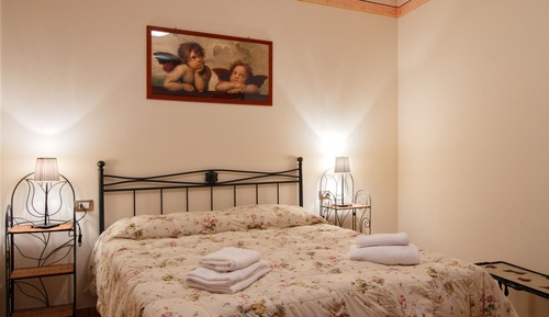 Comfort-Dreibettzimmer, 1 Schlafzimmer, Blick auf den Weinberg