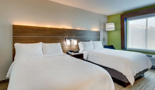 Suite, 2 Queen-Betten, barrierearm (Roll-In Shower)