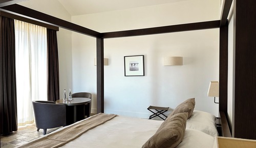 Exclusive-Doppel- oder -Zweibettzimmer