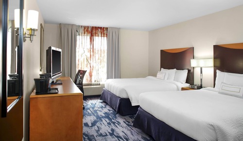 Zimmer, 2 Queen-Betten, Nichtraucher