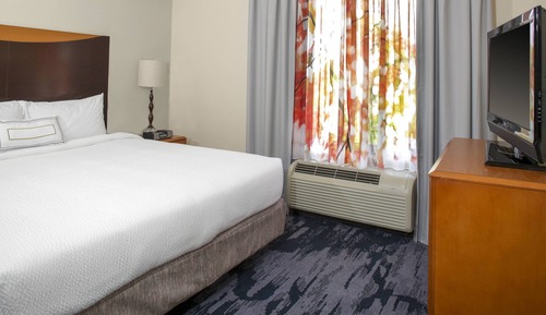 Zimmer, 1 King-Bett (Hearing Accessible)