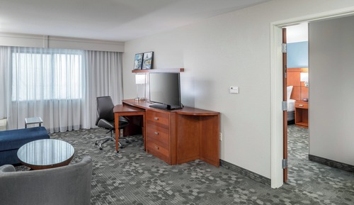 Suite, 1 Schlafzimmer (Mobility Accessible, Tub)