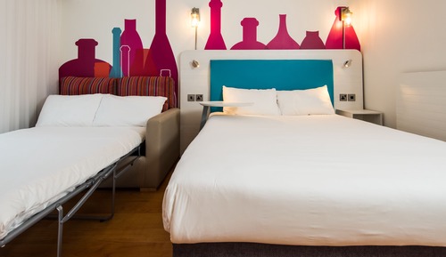 Familienzimmer, 1 Doppelbett und Schlafsofa (The Family)