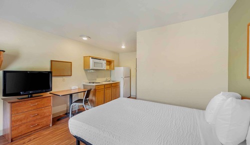 Standard-Studio, Nichtraucher, Kühlschrank und Mikrowelle