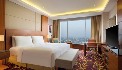 Junior-Suite, 1 King-Bett, Stadtblick