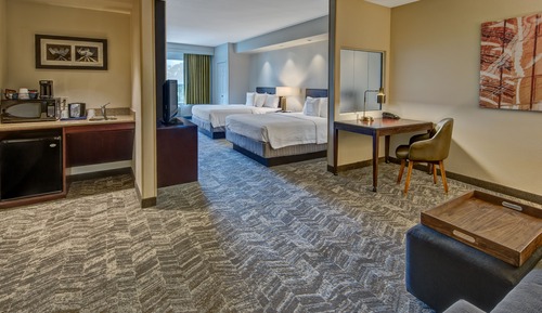 Studio, Mehrere Betten, Nichtraucher (Mobility/Hearing Access, Roll-in Shwr)