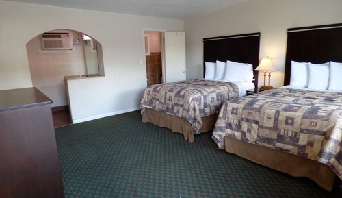 Standardzimmer, 2 Queen-Betten