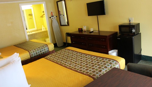 Zimmer, 2 Queen-Betten, Nichtraucher