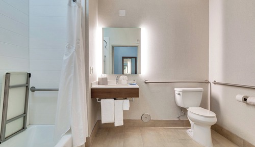 Standardzimmer, 1 King-Bett, barrierefrei (Mobility)