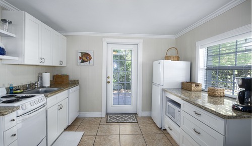 King Studio Cottage #1817