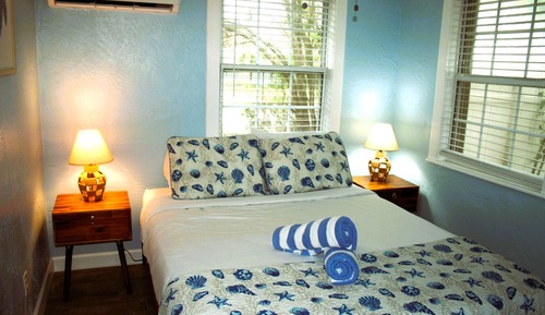 One Bedroom Cottage #1835