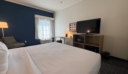 Zimmer, 1 King-Bett