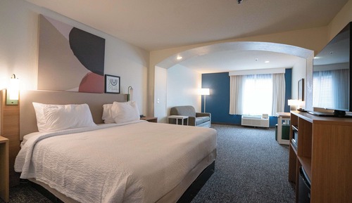 Zimmer, 1 King-Bett und Schlafsofa