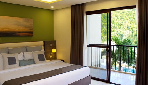 Zimmer, Verbindungszimmer, Poolblick (Laguna Pool View Connecting Room)