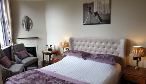 Deluxe-Doppelzimmer, mit Bad