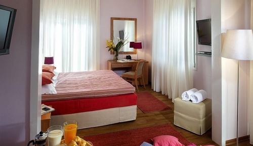 Executive-Vierbettzimmer (Cocomat)