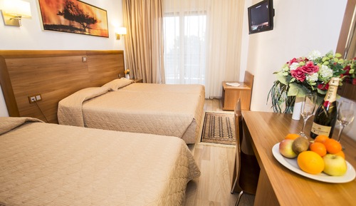 Comfort-Dreibettzimmer