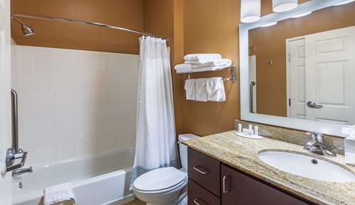Suite, 1 Schlafzimmer (Mobility/Hearing Accessible, Tub)
