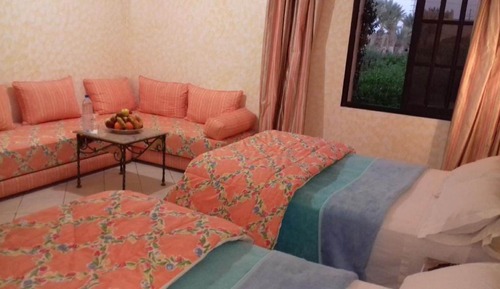 Doppel- oder Zweibettzimmer