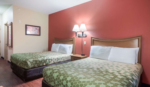 Zimmer, 2 Queen-Betten