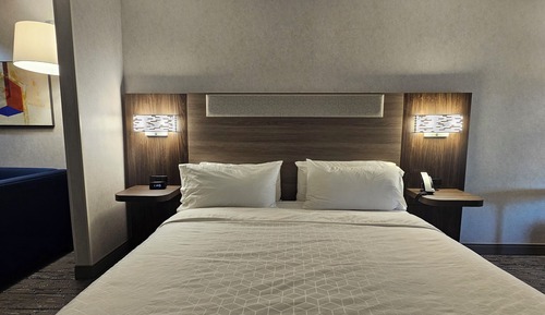 Standardzimmer, 1 King-Bett, barrierefrei, Nichtraucher (Comm, Mobil, Access Tub)